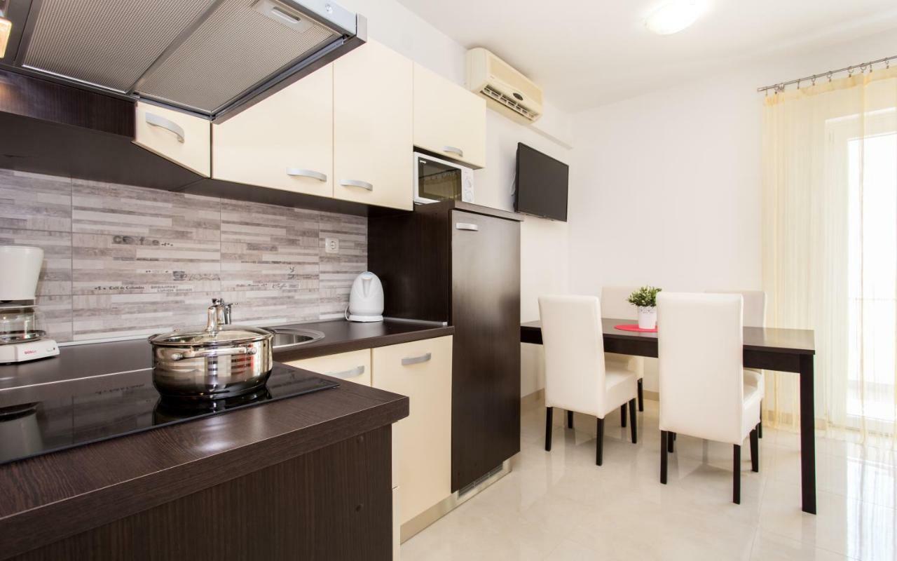Apartments Mira 巴斯卡 外观 照片
